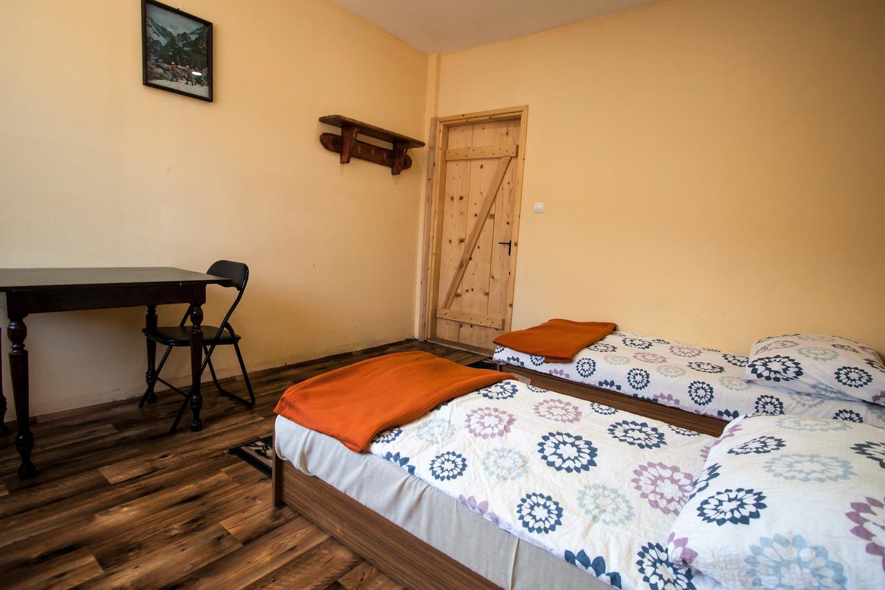 Ostello Kremenaros Ustrzyki Górne Esterno foto
